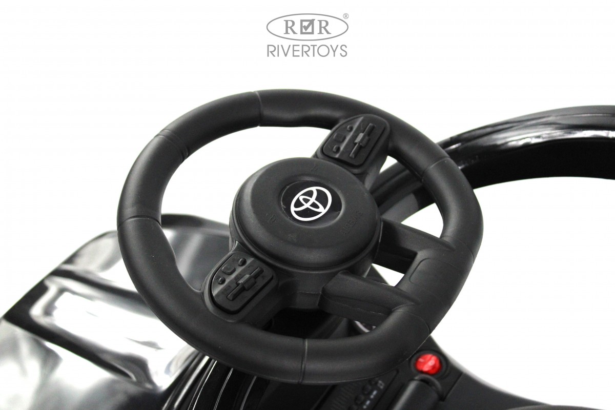 Купить Детский толокар RIVERTOYS Toyota Land Cruiser 300 Z002ZZ-A