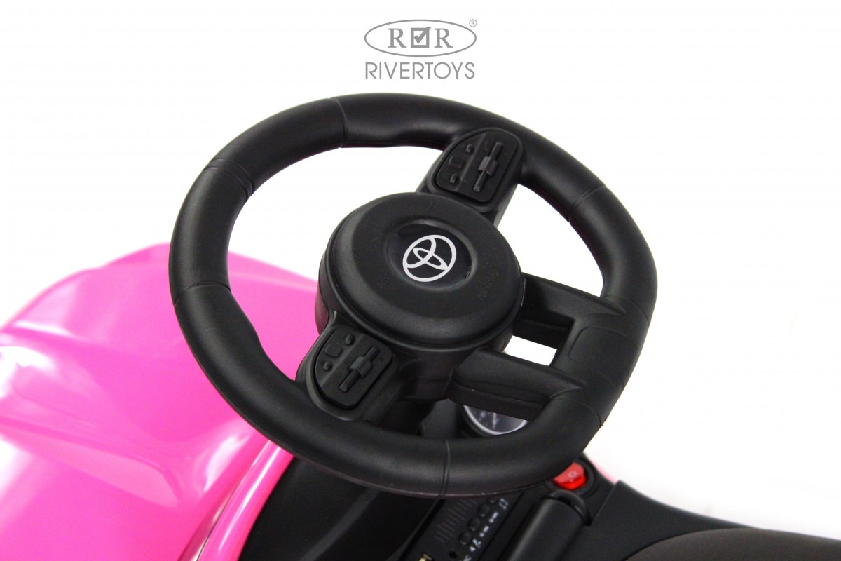 Купить Детский толокар RIVERTOYS Toyota Land Cruiser 300 Z002ZZ-D