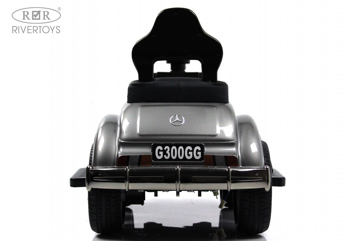 Купить Детский толокар RIVERTOYS Mercedes-AMG 300S G300GG-D