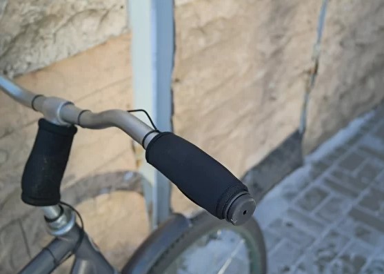 чехлы на грипсы с подогревом.jpg чехлы на грипсы с подогревом.jpg